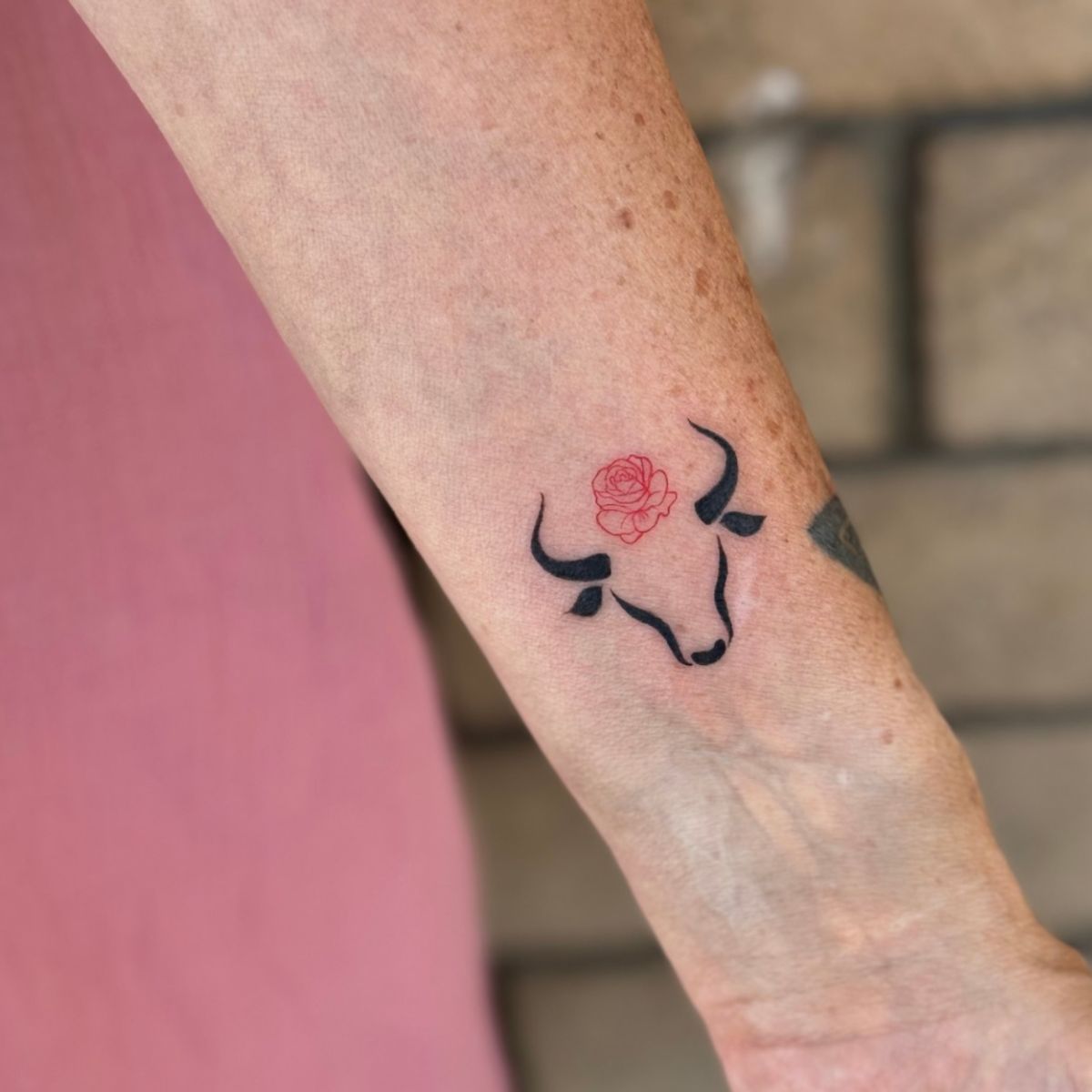 Looking for Taurus Zodiac Tattoos? Best Ideas for Bull Sign Lovers Now!